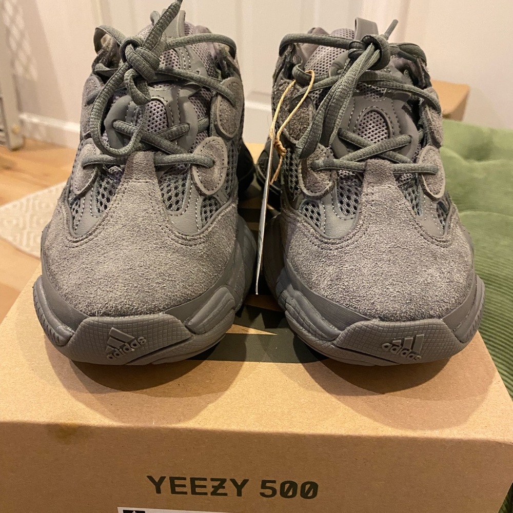 Yeezy 500